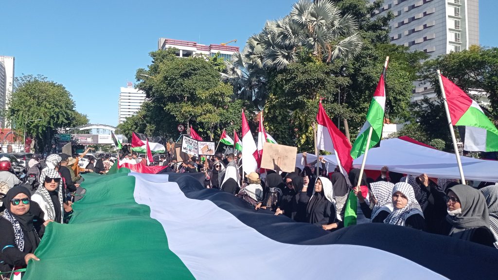 Dukungan Indonesia untuk Palestina: Melawan Penjajahan Zionis Amerika dan Israel