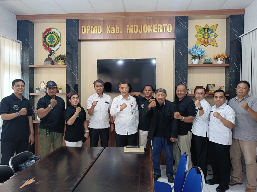 Jalin Kerjasama, PWMR Audiensi dengan Dispendik, DPMD, dan Diskominfo Kabupaten Mojokerto