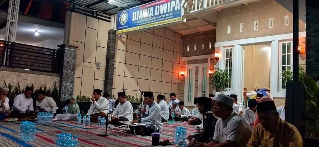 Advokat Kenamaan Hadi Purwanto Rutin Gelar Majelis Sholawat, Ngaji Bareng & Santuni Anak Yatim
